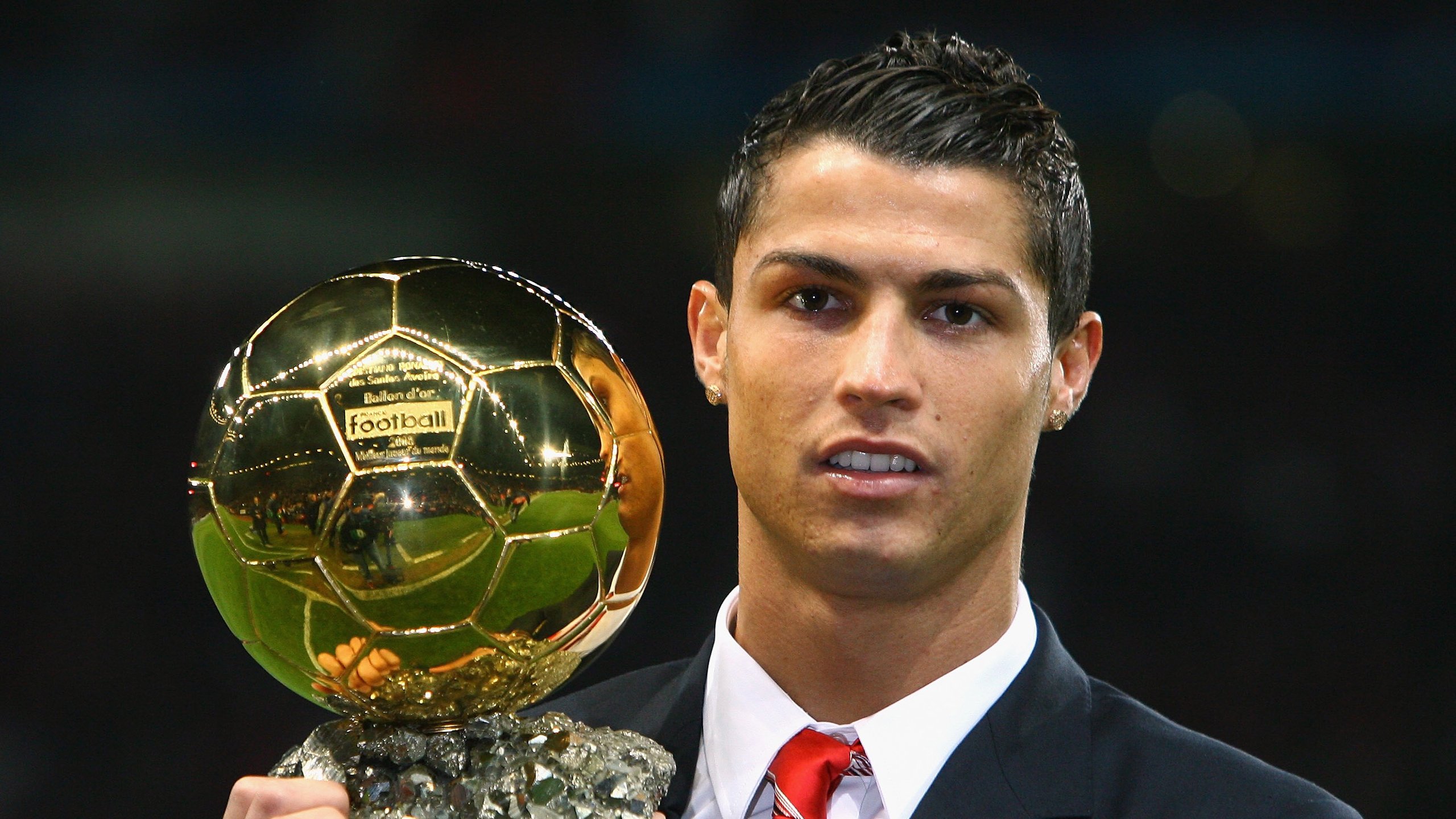 世界杯2026-奥纳纳,从加纳门神到国家德比英雄,一双手托起两个世界 第2张 世界杯2026-奥纳纳,从加纳门神到国家德比英雄,一双手托起两个世界 第2张