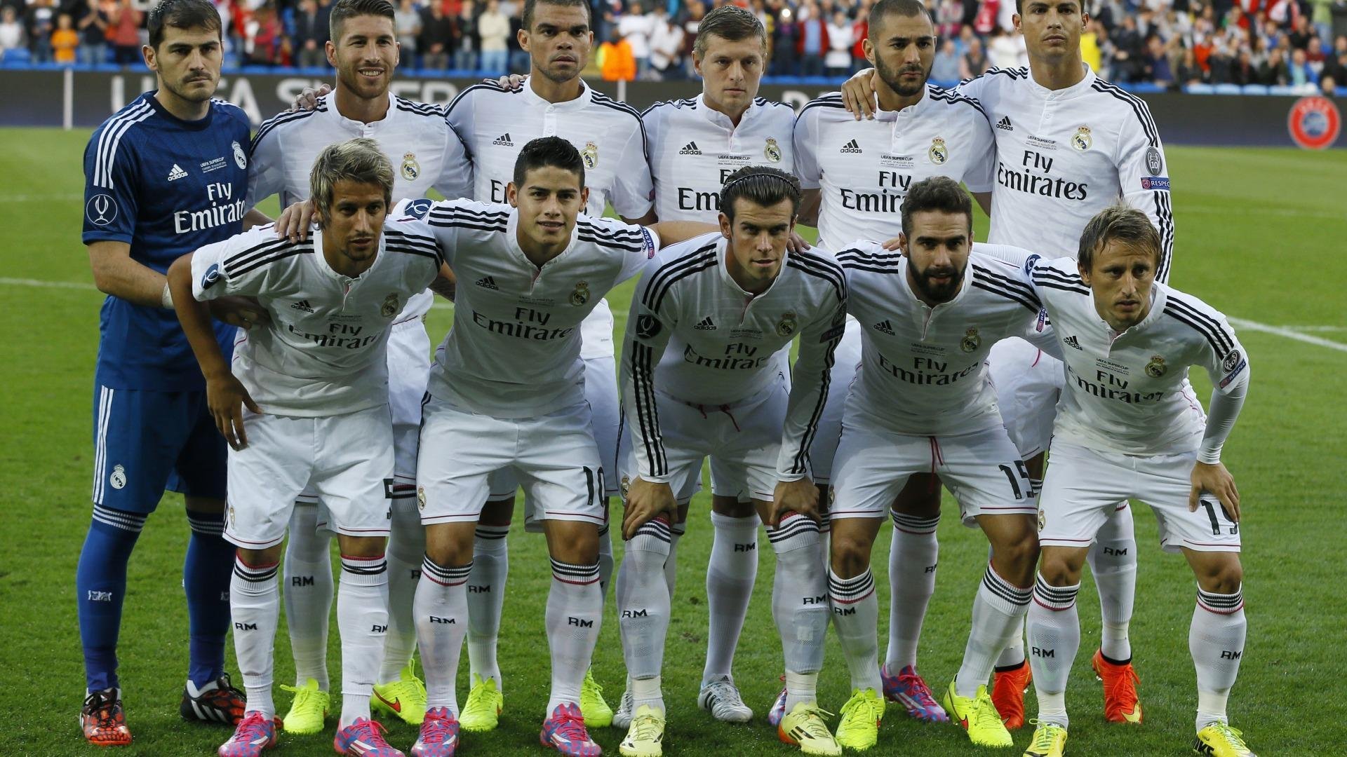 开云体育官网-当雄鹿的角抵上紫禁城的墙，班凯罗如何用英超法则接管比赛  第2张