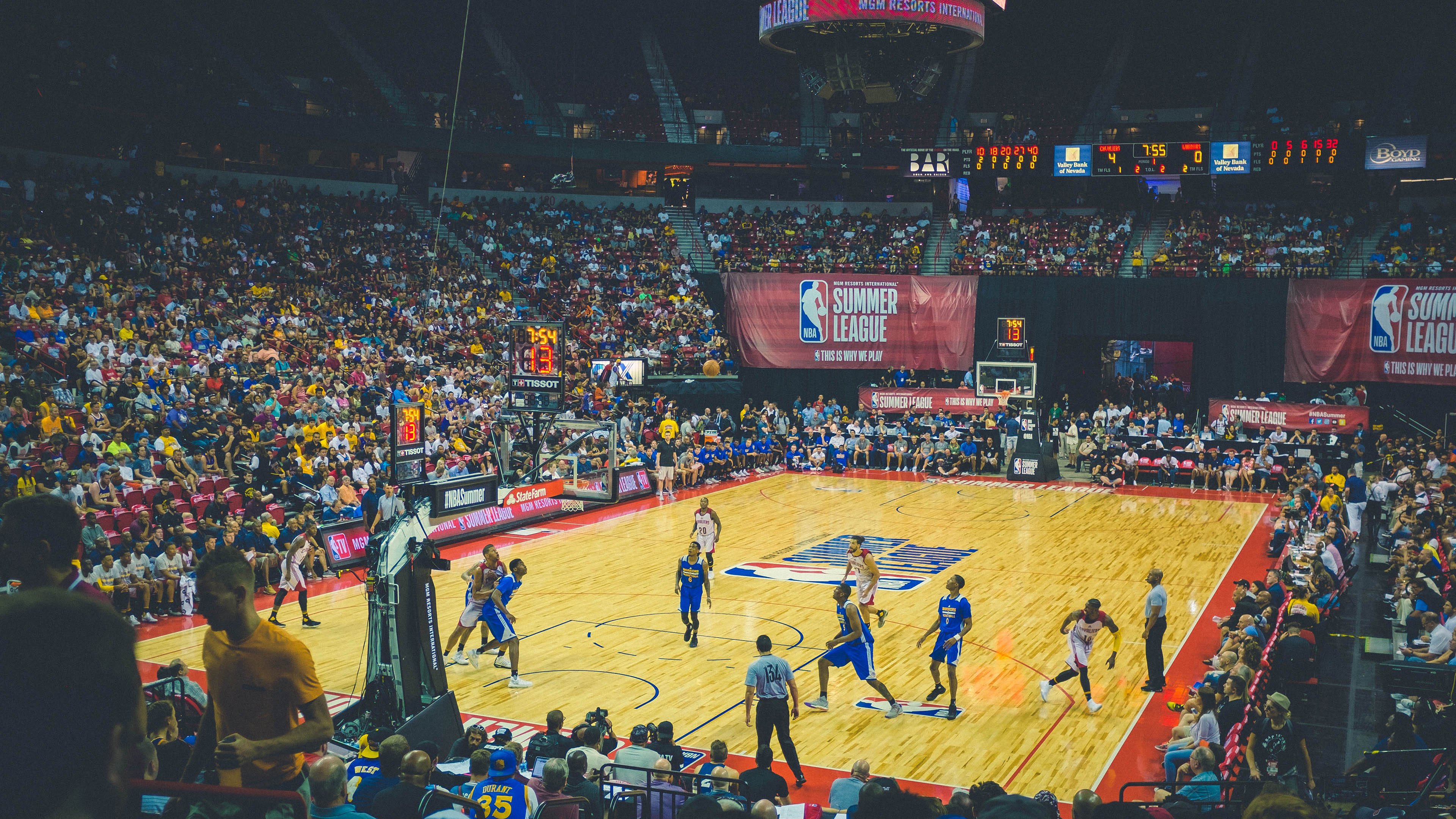 开云体育APP下载-布伦森绝境封神，新疆队巅峰对决中，那个被低估的关键先生  第2张